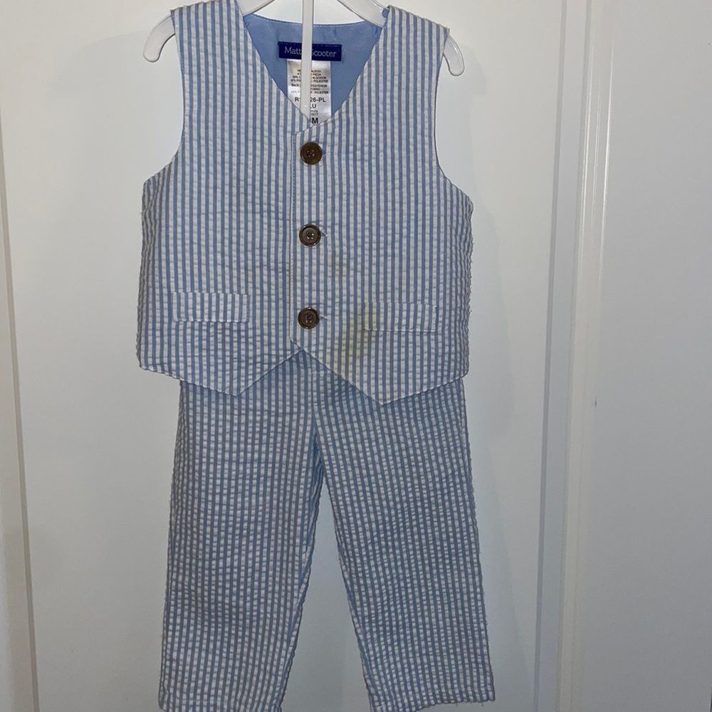 18M- Boys seersucker 2 piece suit- Like🆕